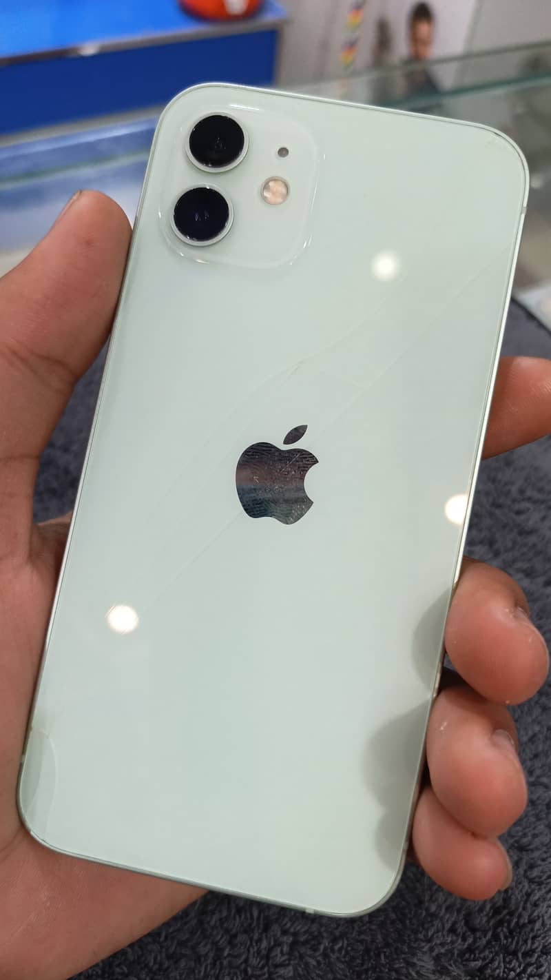 Apple iPhone 12 0