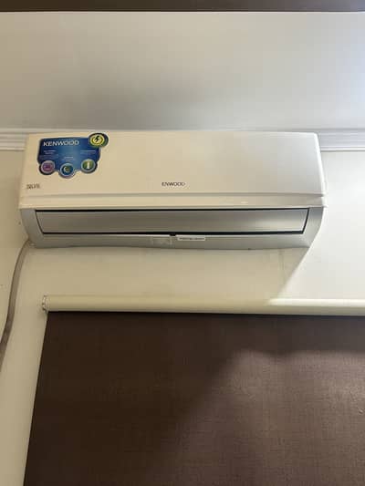 Kenwood 1 Ton DC Inverter AC - Heat & Cool - Gas Full & Serviced