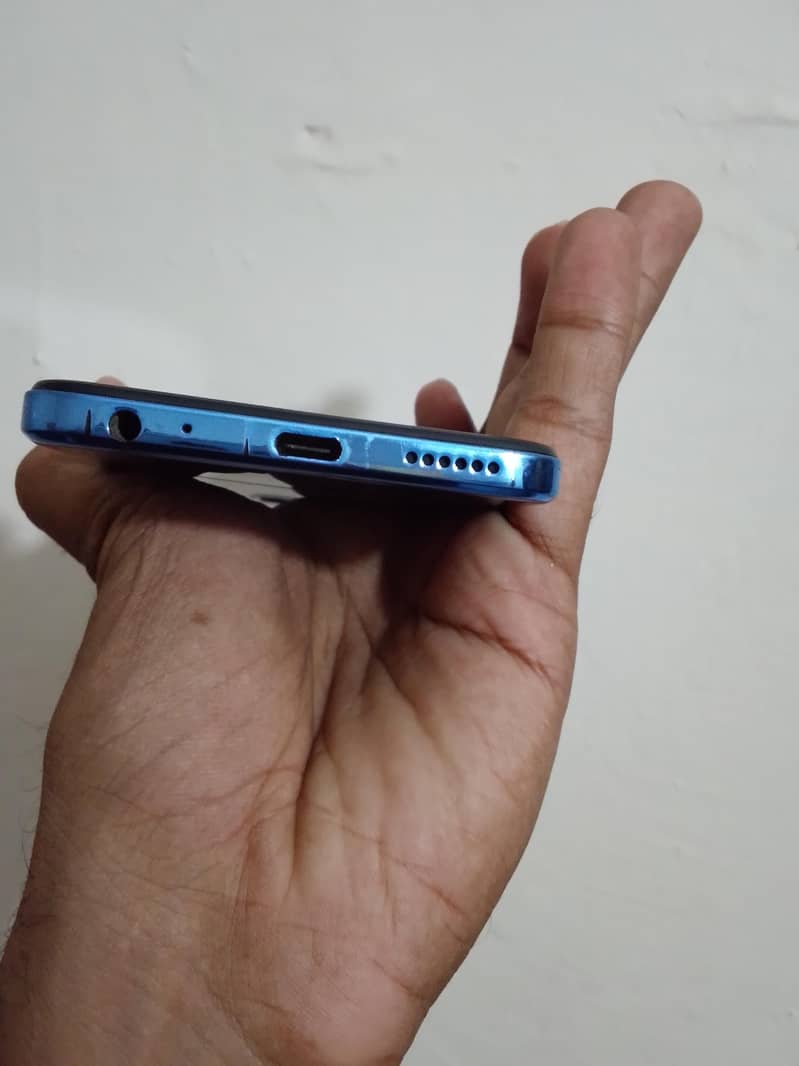Tecno Spark 10C 3