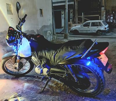 Yamaha YB 125Z - 2018 - Urgent Sale - Both New Tubeless Tyre Installed