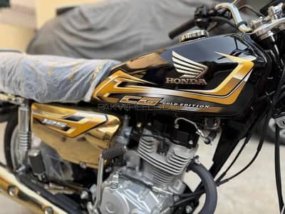 Honda 125 Gold Edition | Model 2026 | 800 KM Use | Low Milegae Honda