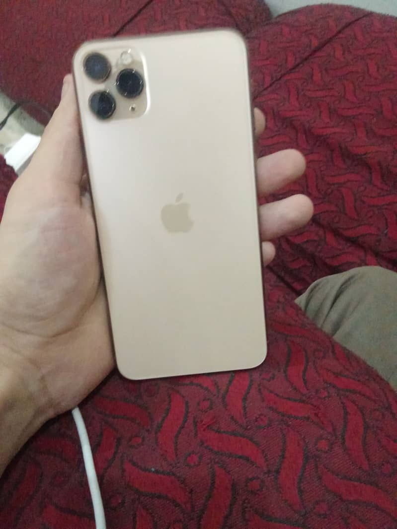 Apple iPhone 11 Pro Max 0