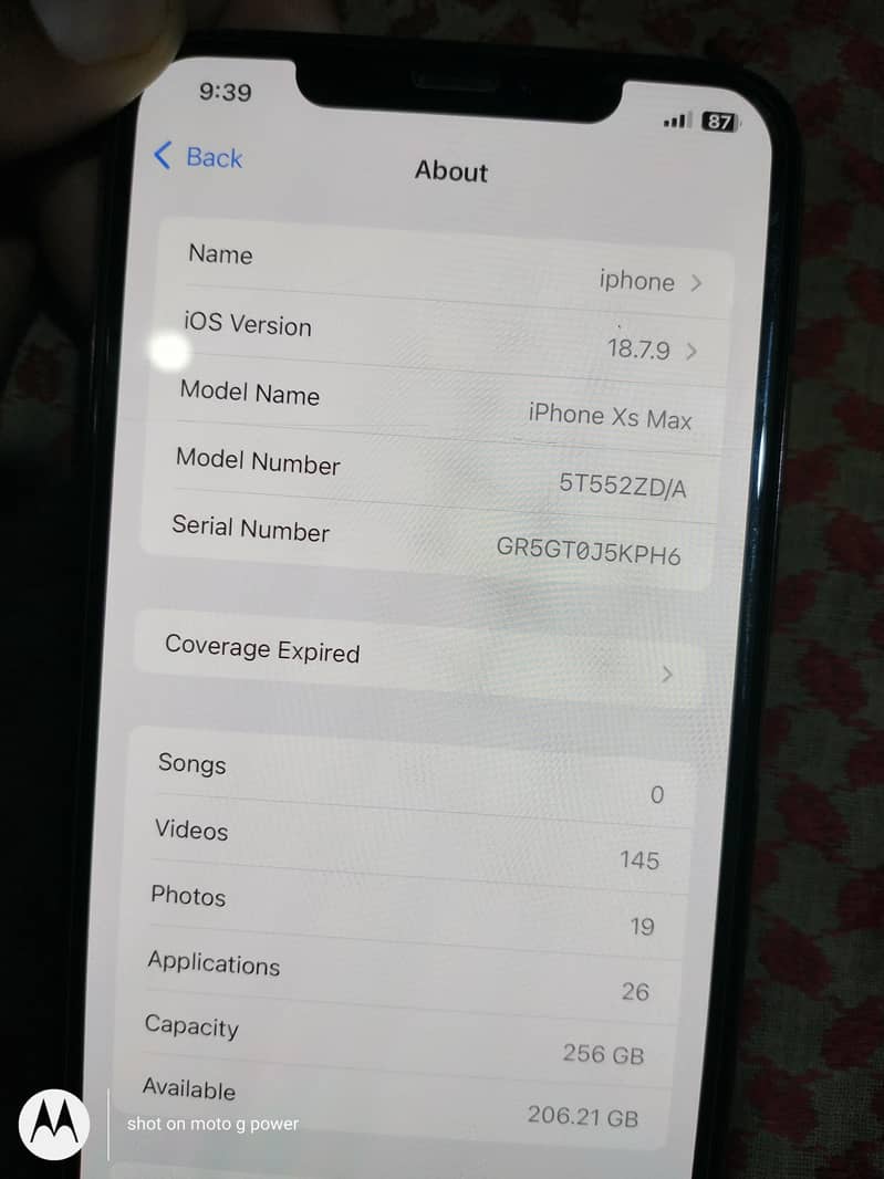 Apple iPhone XS Max 4