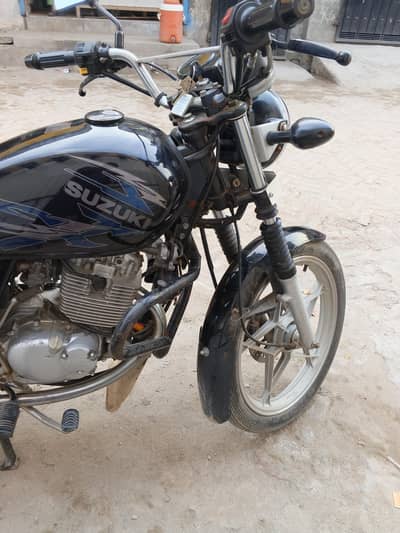 Suzuki Gs 150 se