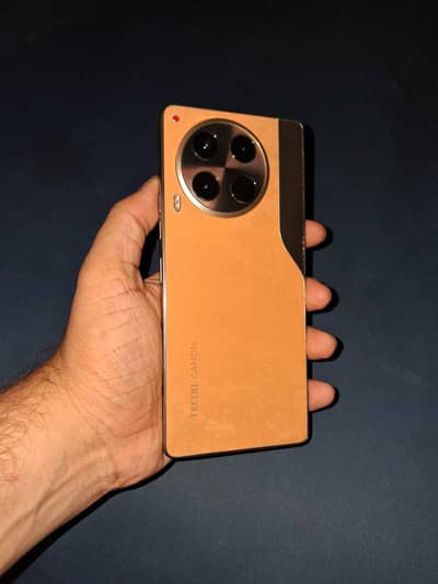 Tecno CAMON 30 Sand Brown