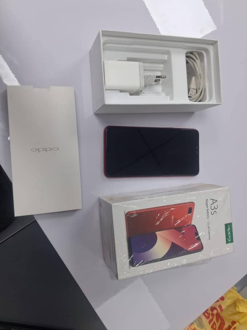 OPPO A3s 3