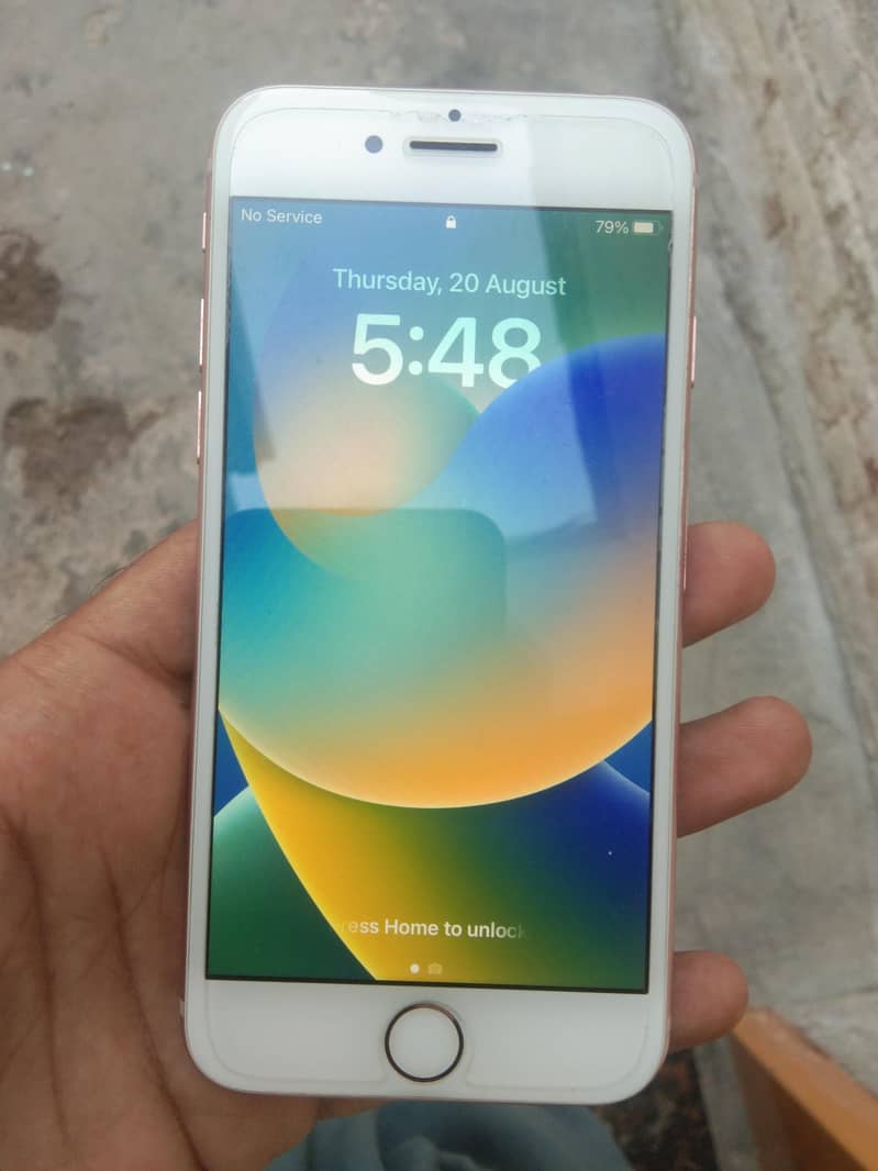 Apple iPhone 8 0
