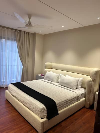 1 Bedroom apartment available for rent daily basis Night Stay Bahria Town Lahore