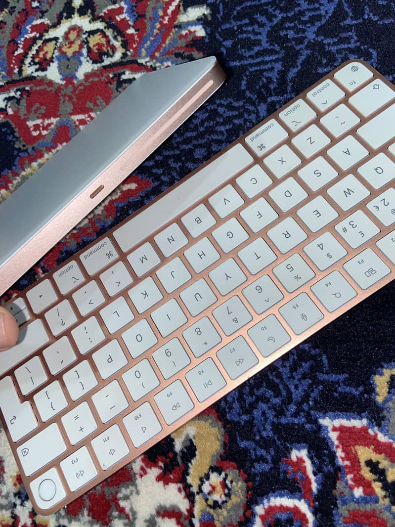 Apple Magic 2 Keyboard 3