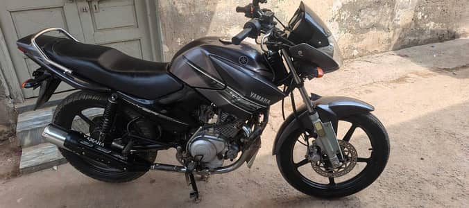 yamaha ybr 2015
