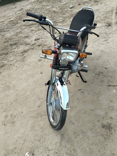 bouth achi bike hai 10/10