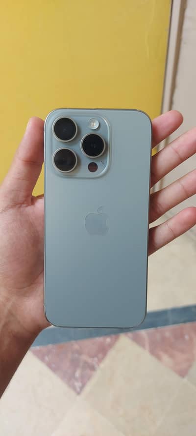 Apple iPhone 15 Pro