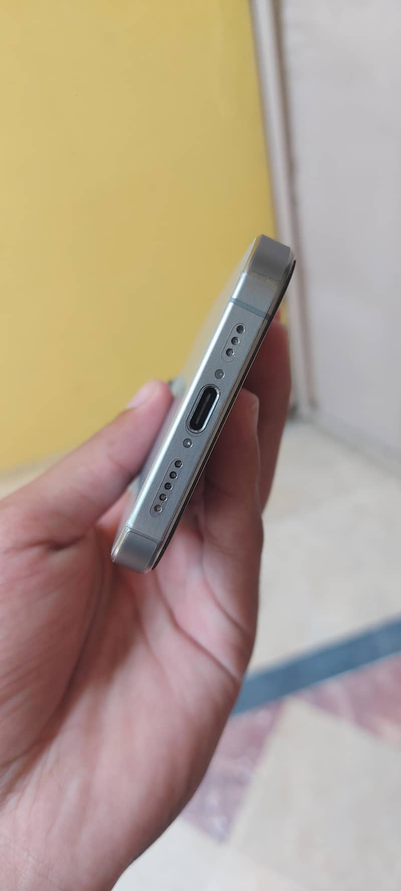 Apple iPhone 15 Pro 5