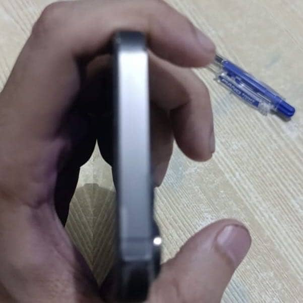 Apple iPhone 13 Pro 4
