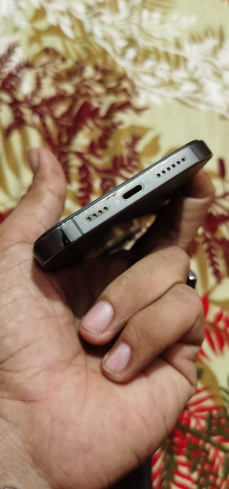 Apple iPhone 13 Pro Max 2