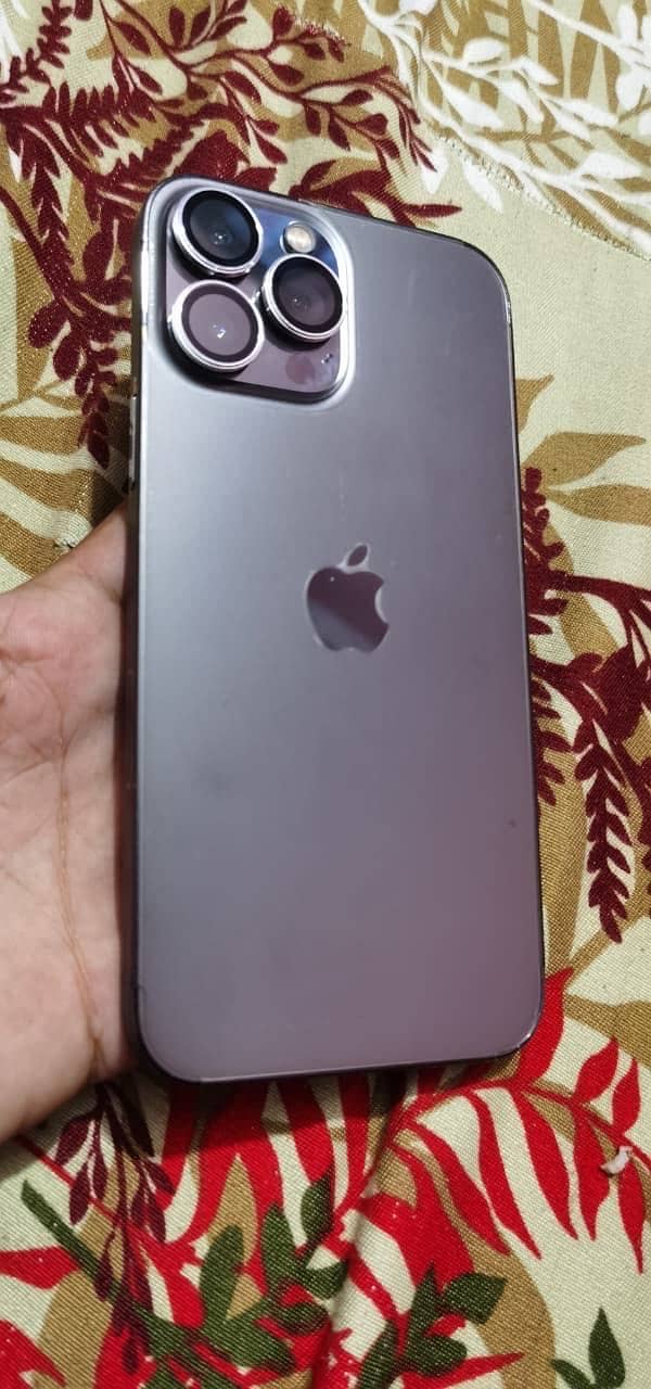 Apple iPhone 13 Pro Max 3