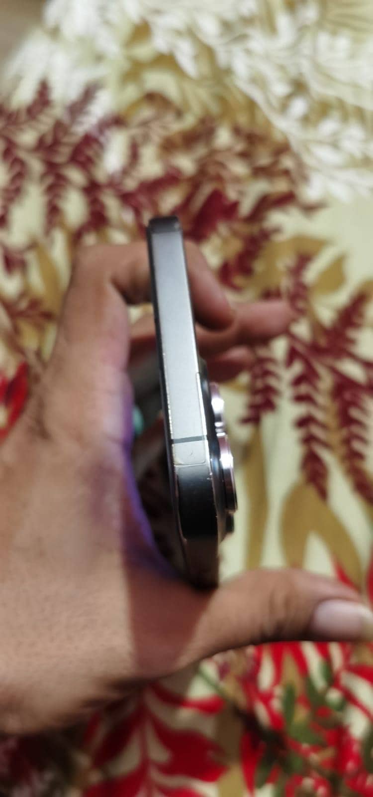 Apple iPhone 13 Pro Max 4