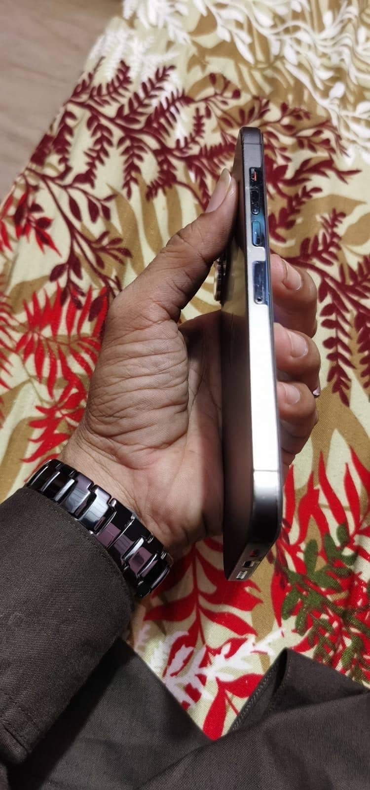 Apple iPhone 13 Pro Max 6