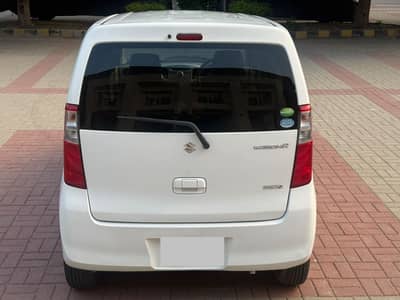 SUZUKI WAGON R 660CC 2014 2018 Lahore registered