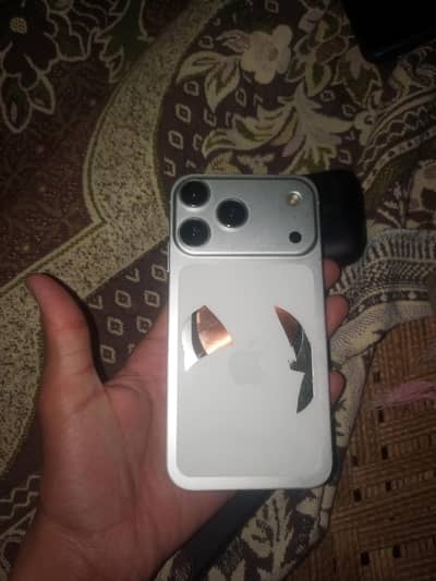 iphone XR converted to 17 pro max