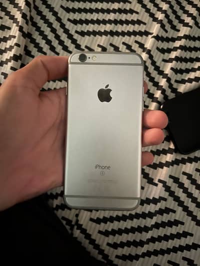 Apple iPhone 6S