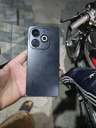 Infinix Smart 8