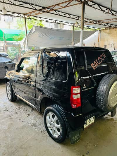 Mini Pajero Mitsubishi 2010
