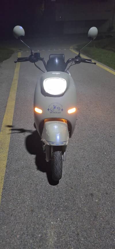 Liza electric Bike huaguan Lithium Battery