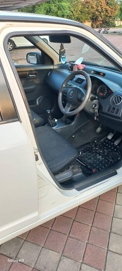 Suzuki Swift 2019