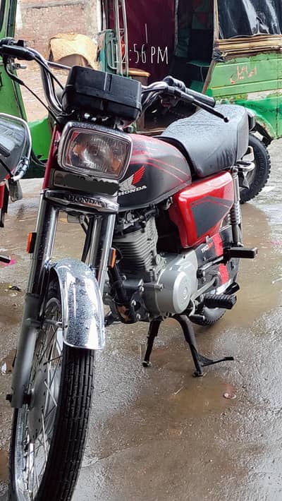 honda 125 2024 model red colour