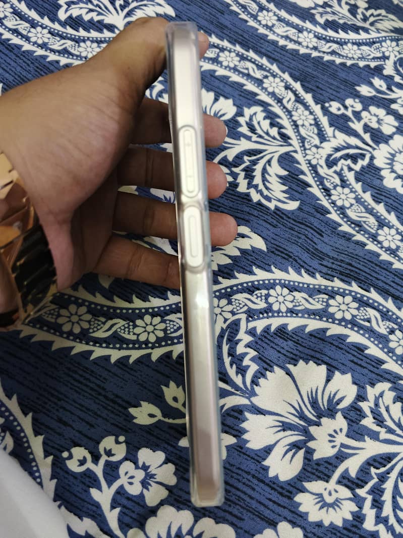 OPPO A6 3