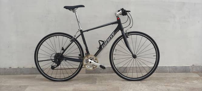 GIANT ESCAPE R3