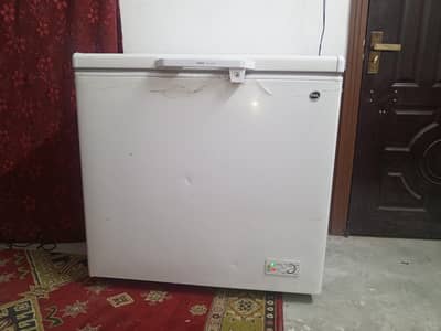 pel Deep freezer for sale