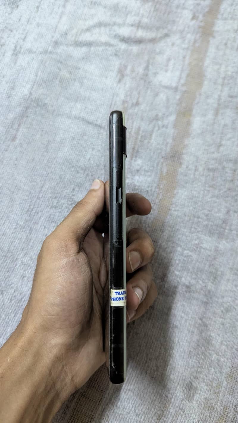 Google Pixel 6a 3