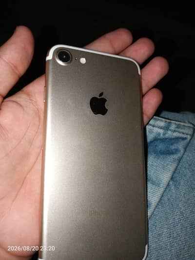 Apple iPhone 7