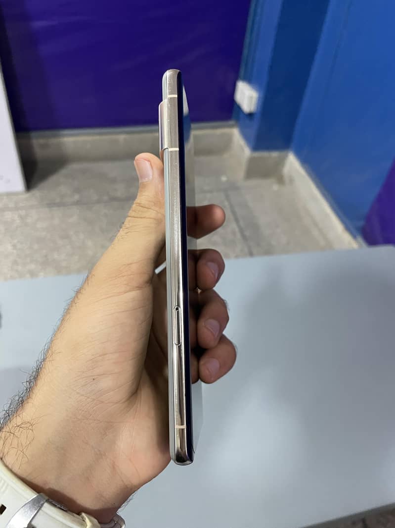 Google Pixel 7 Pro 4