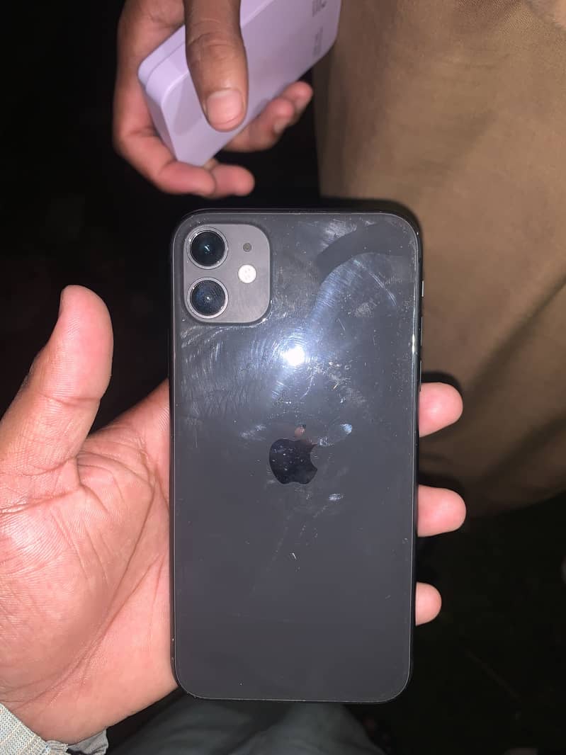 Apple iPhone 11 0