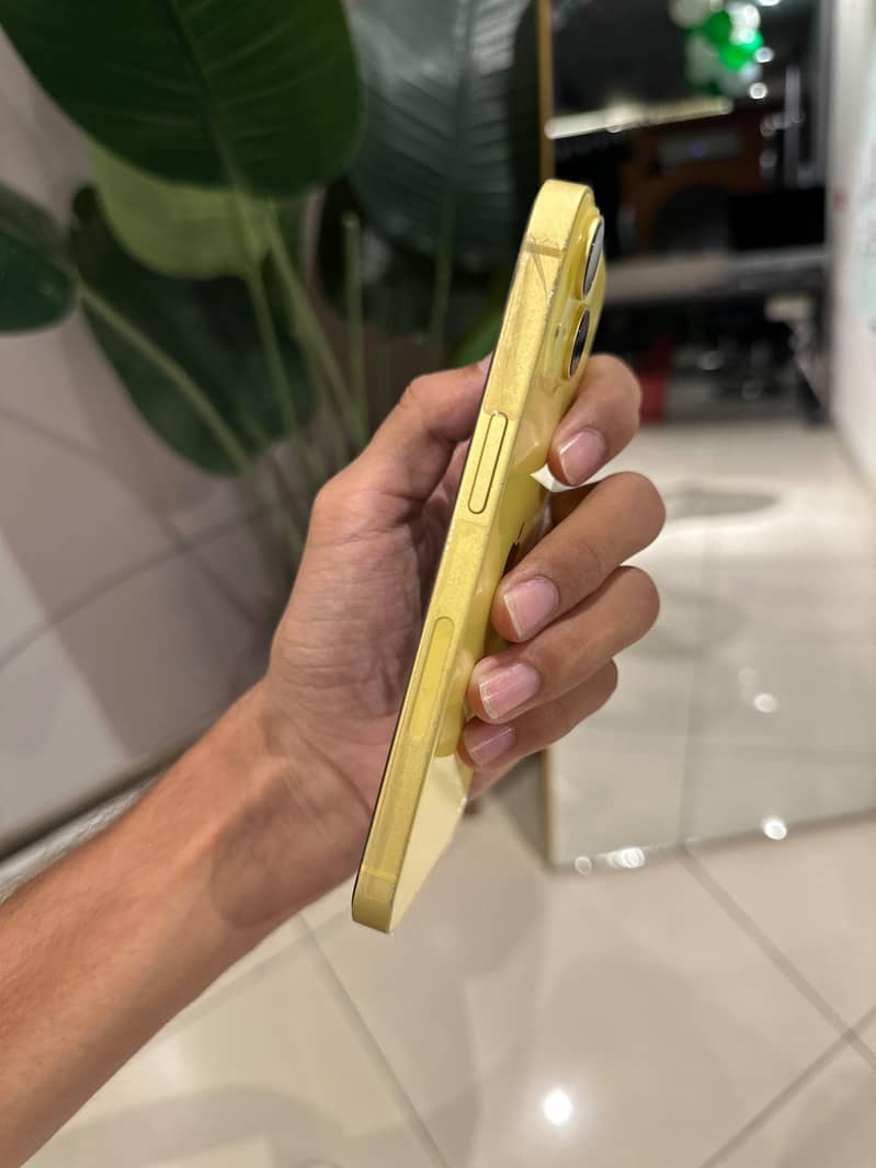 Apple iPhone 14 8