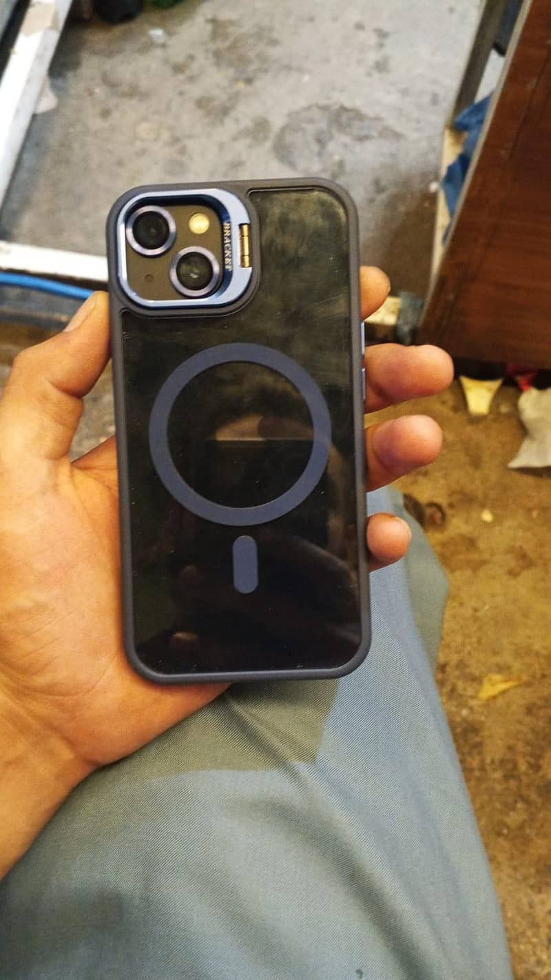 Apple iPhone 13 1