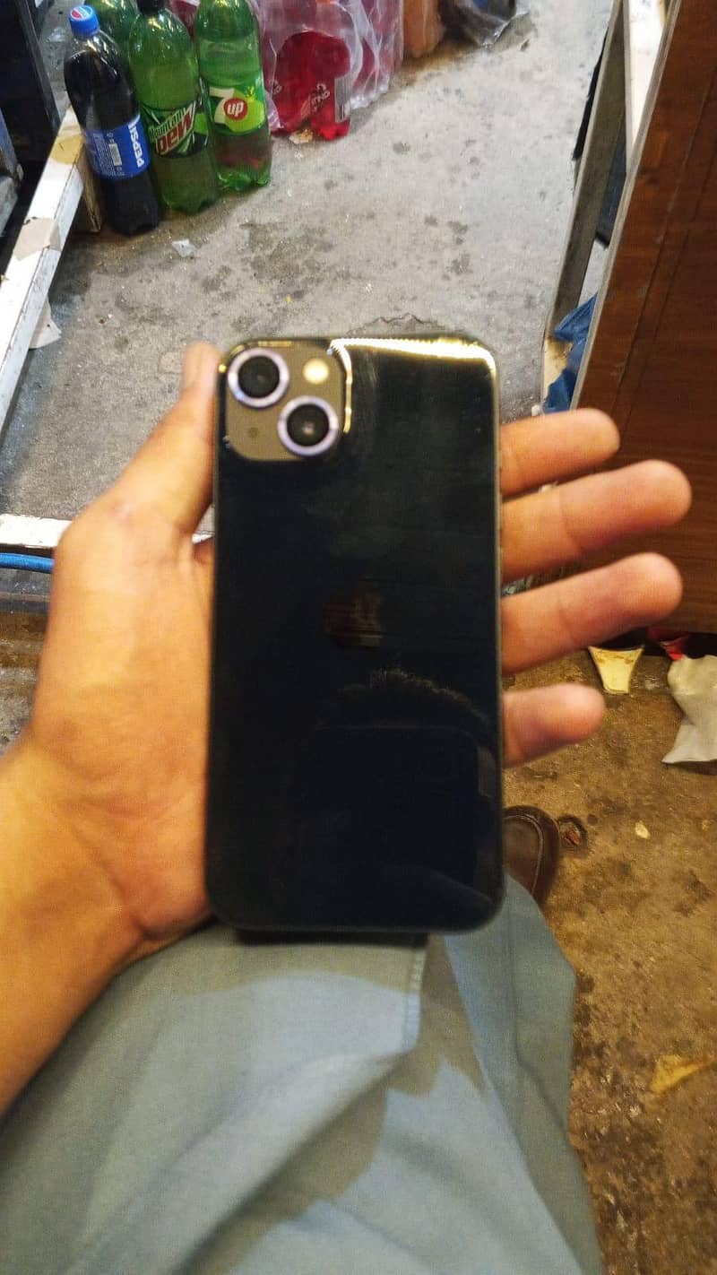 Apple iPhone 13 2