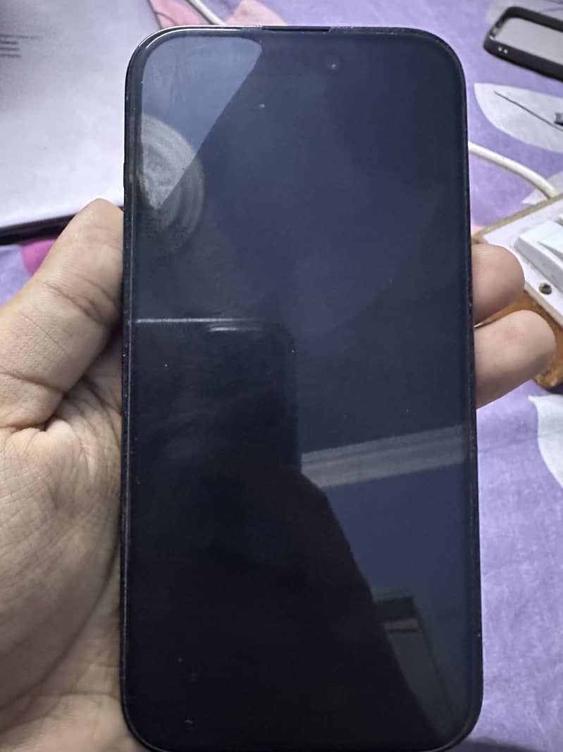 Apple iPhone 14 Pro 1
