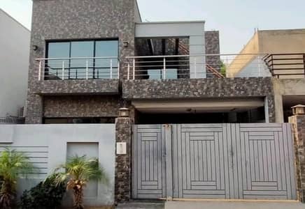 10 Marla House For sale Available In DHA Defence