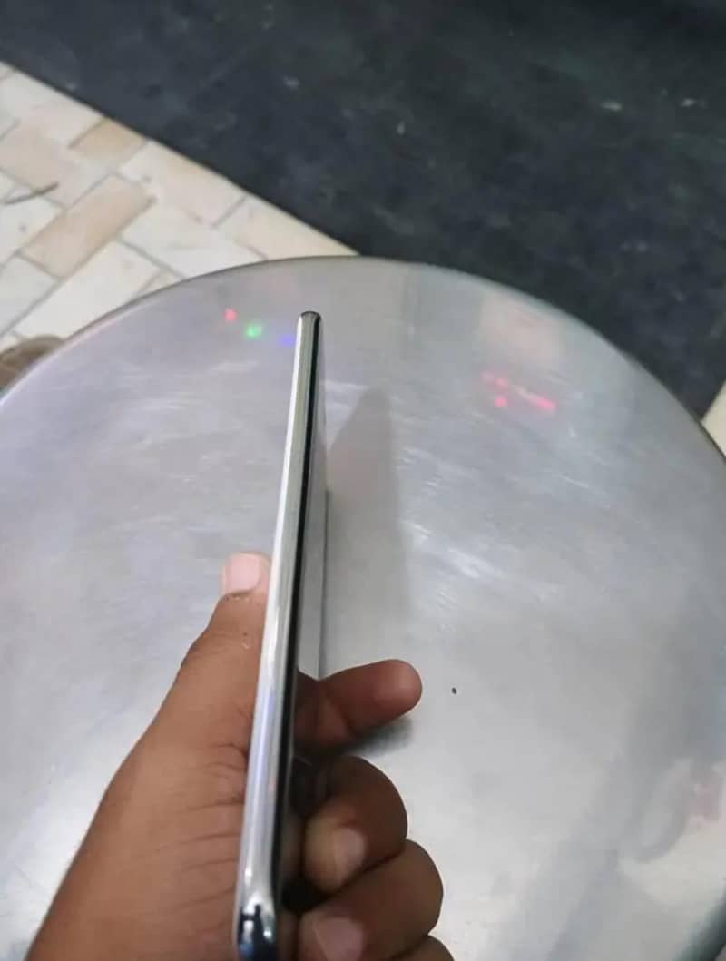 Tecno spark 40 pro plus 3