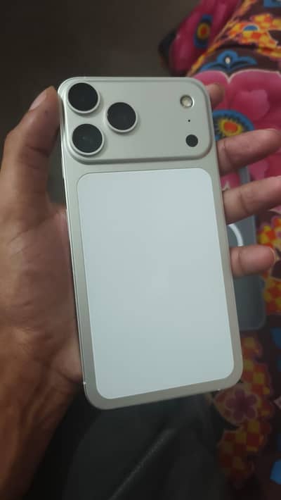 Apple iPhone XS Max cnvrt 17 pro max