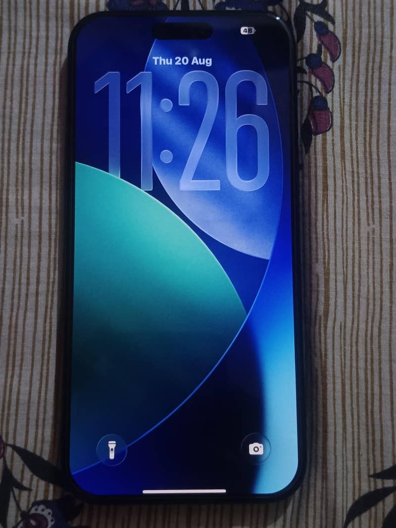 Apple iPhone 16 Pro Max 2
