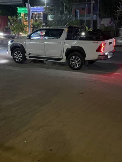 Toyota Hilux Revo