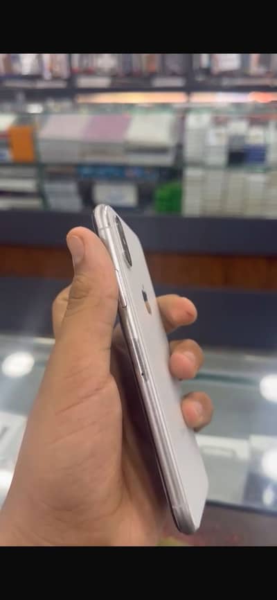 Apple iPhone XS