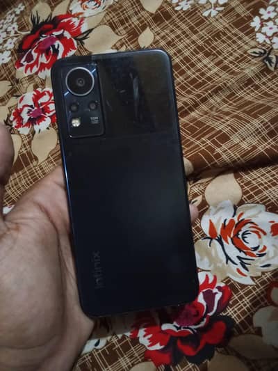 Infinix Note 11