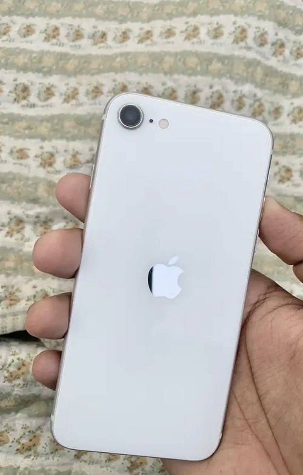 Apple iPhone SE 0
