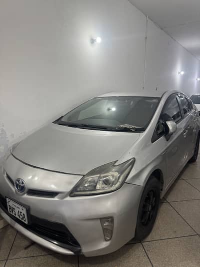 Toyota Prius 2016 (Total Genuine)